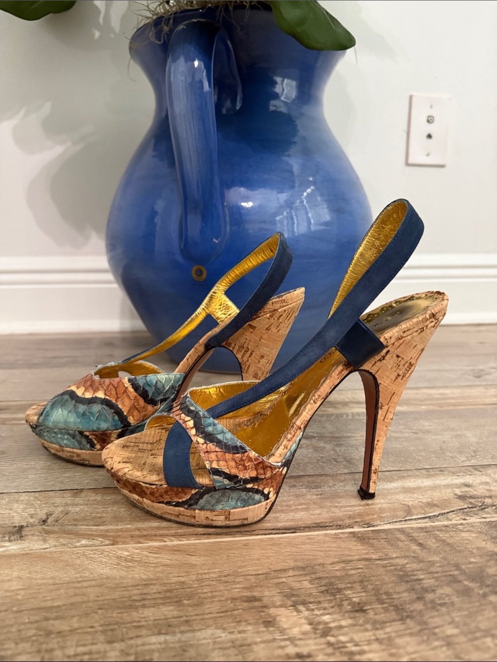 Enzo Angiolini Navy and Tan Snakeskin Platform Slingback Heels
